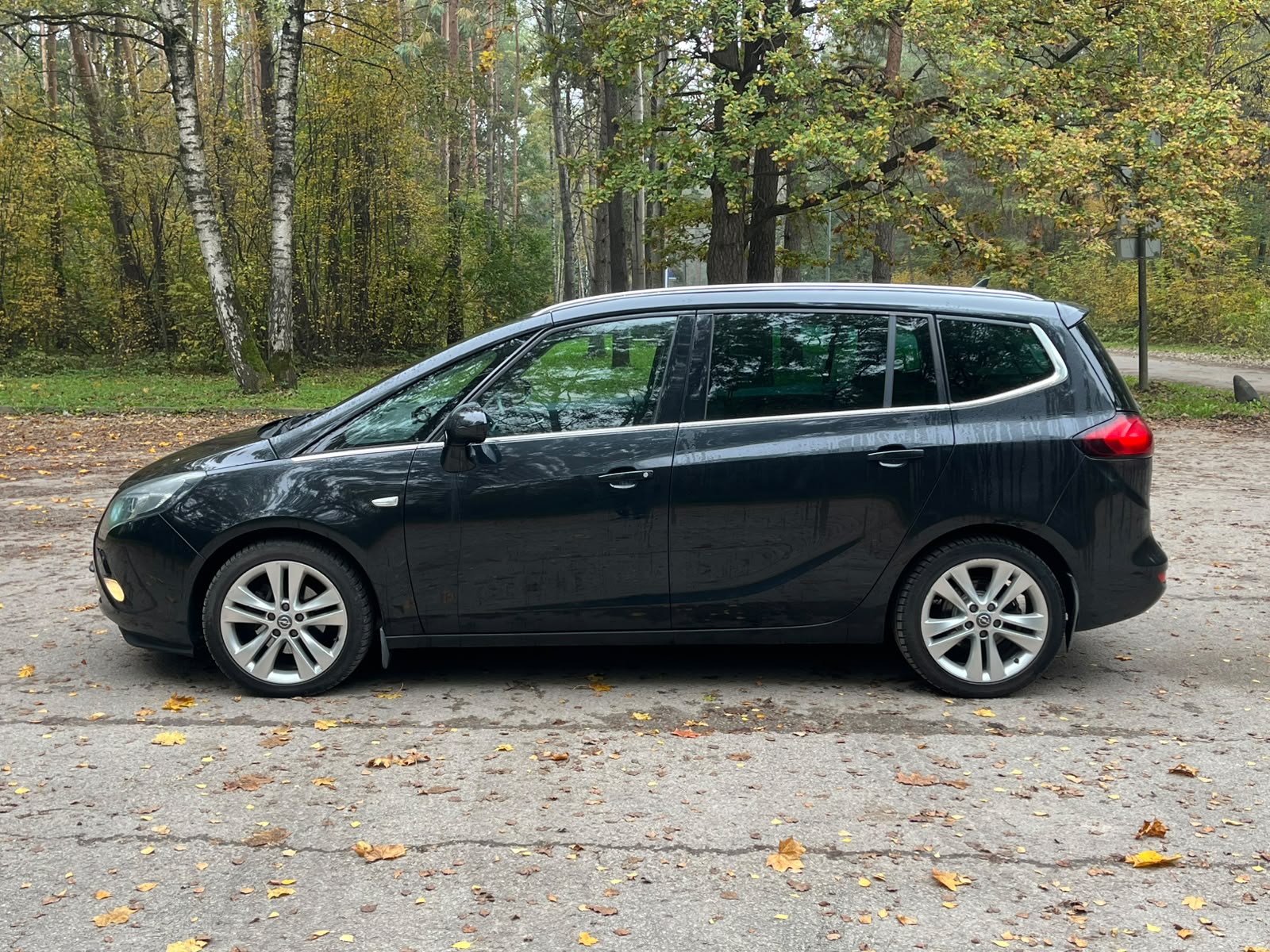 OPEL ZAFIRA TOURER