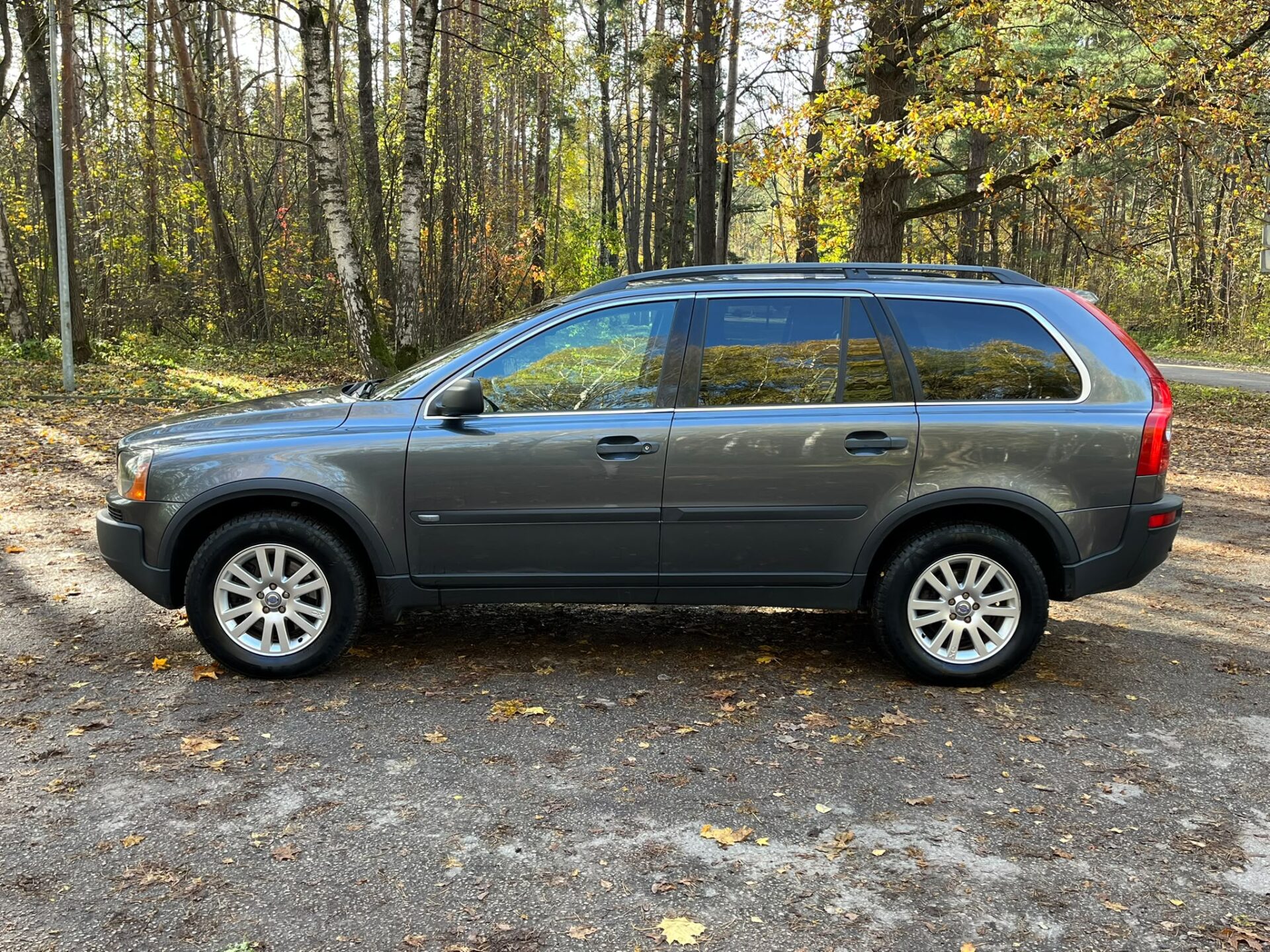 VOLVO XC90 7-VIETAS
