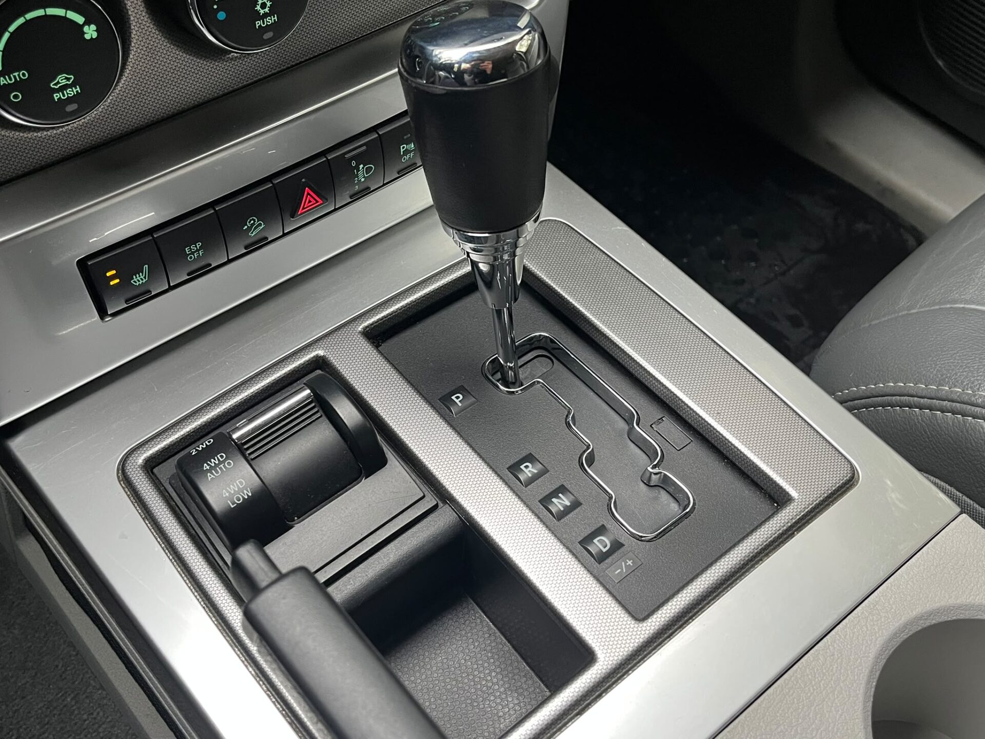 Jeep Cherokee LIMITED EDITION