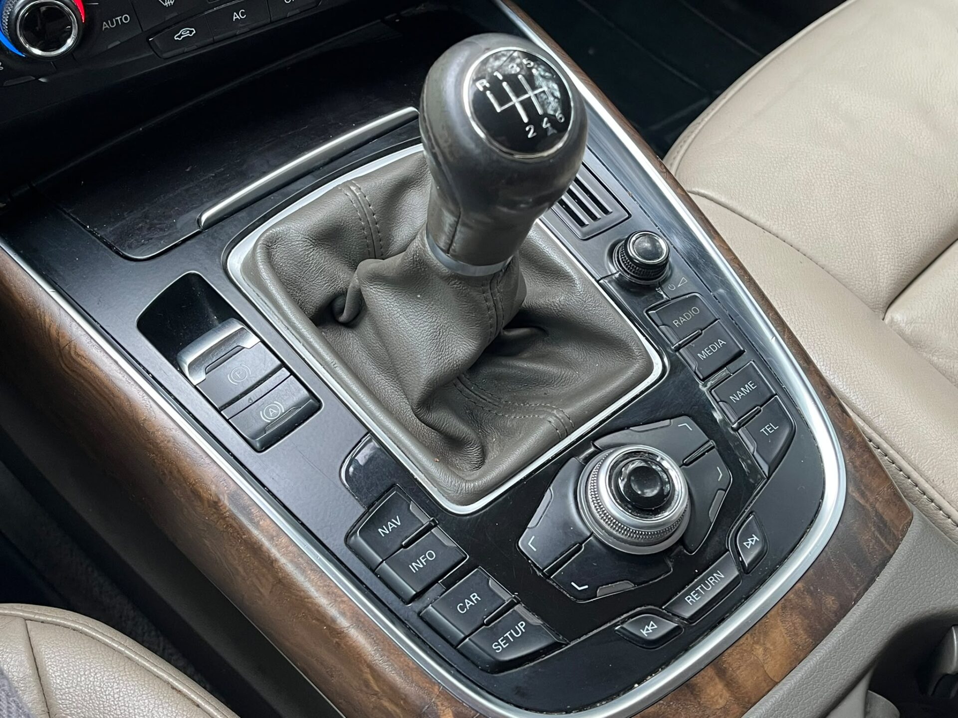 AUDI Q5 QUATTRO