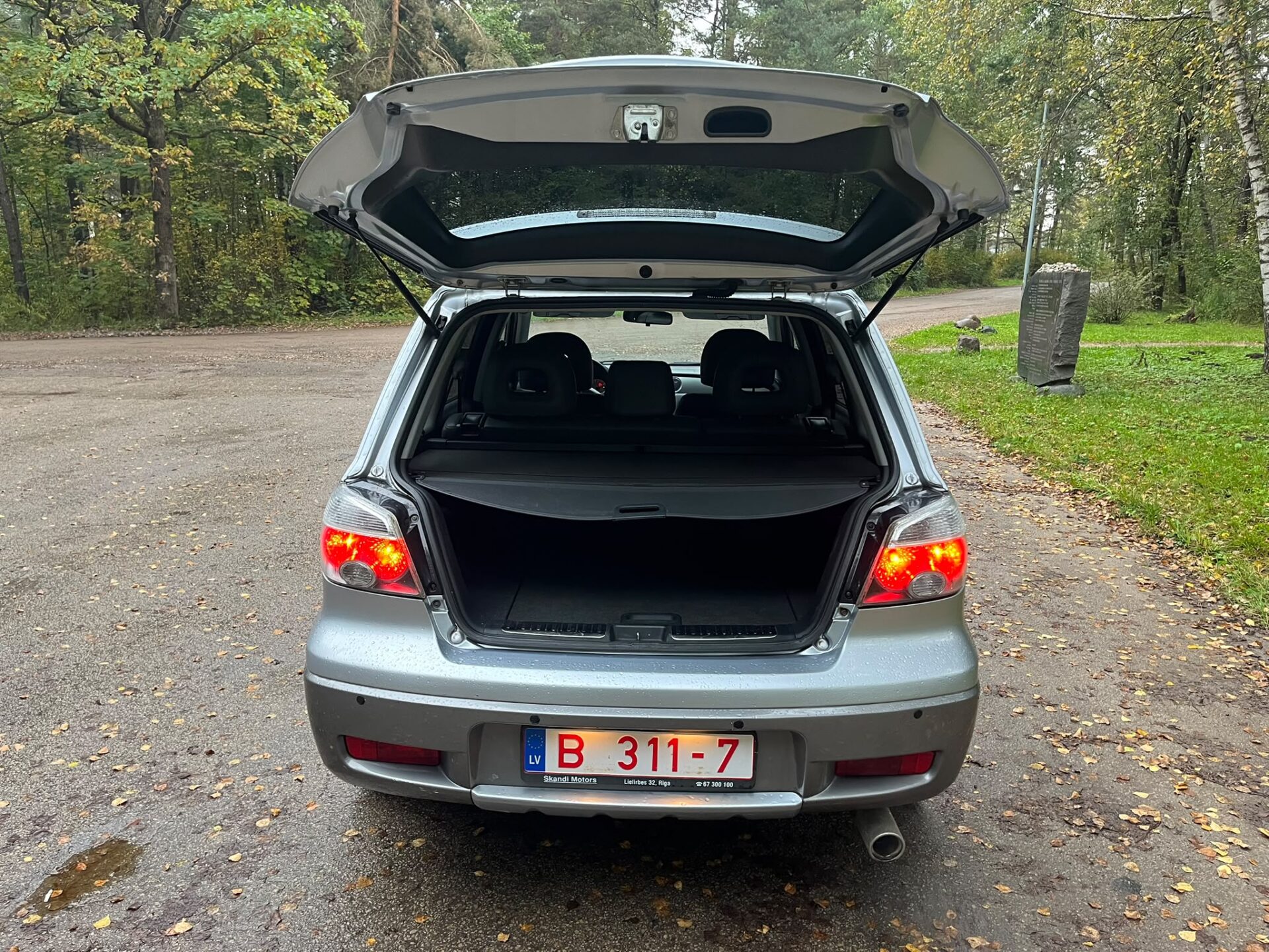 MITSUBISHI OUTLANDER 4WD