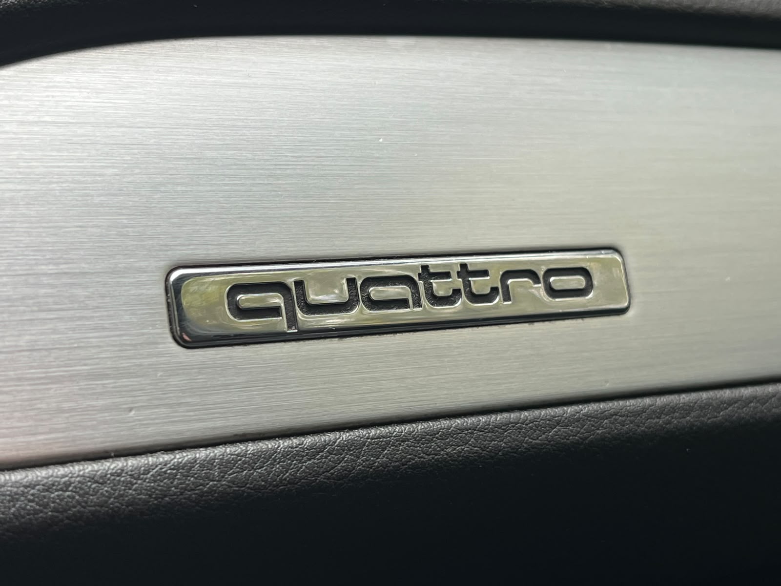 AUDI A6 S-LINE QUATTRO
