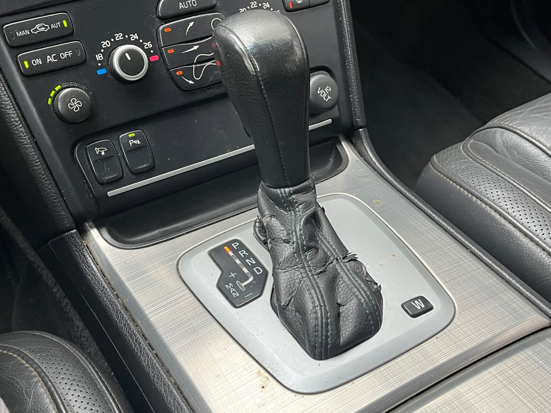 VOLVO XC90 AWD