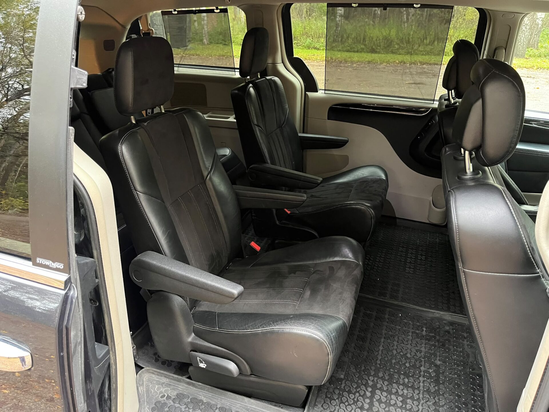 LANCIA VOYAGER 7-VIETAS