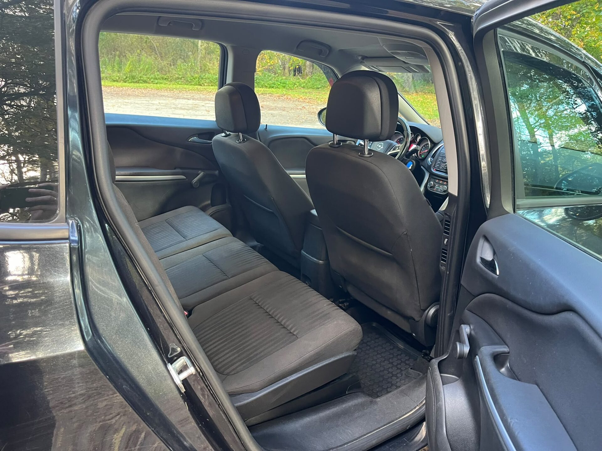 OPEL ZAFIRA TOURER 7-VIETAS