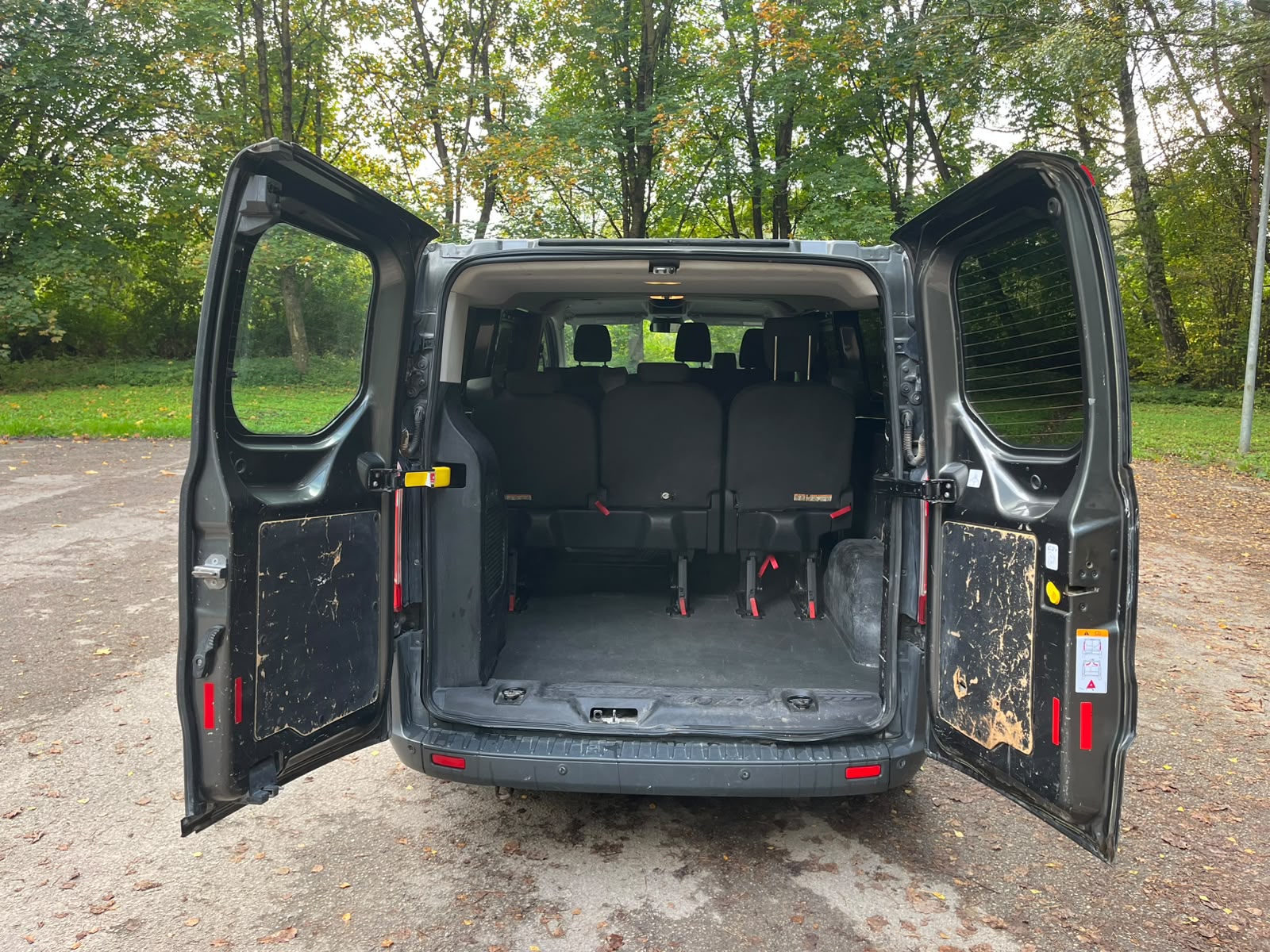 FORD TRANSIT CUSTOM 9-VIETAS