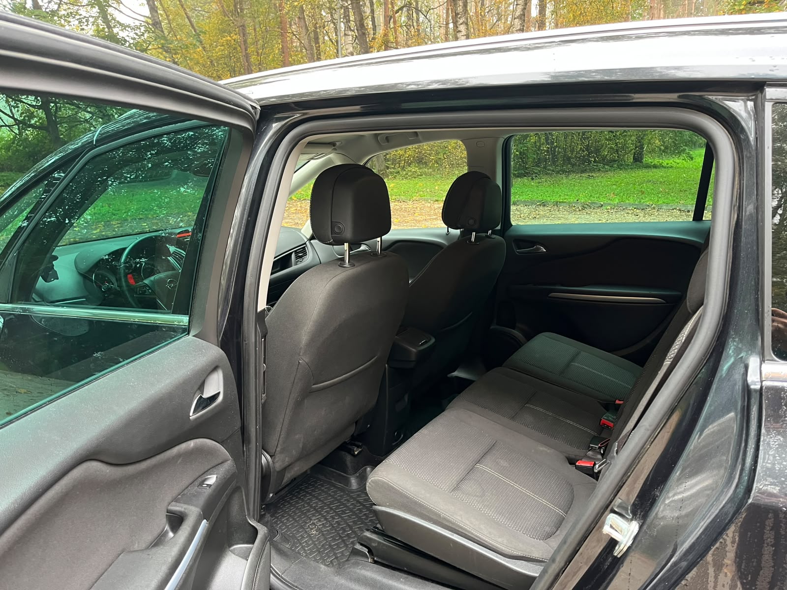 OPEL ZAFIRA TOURER