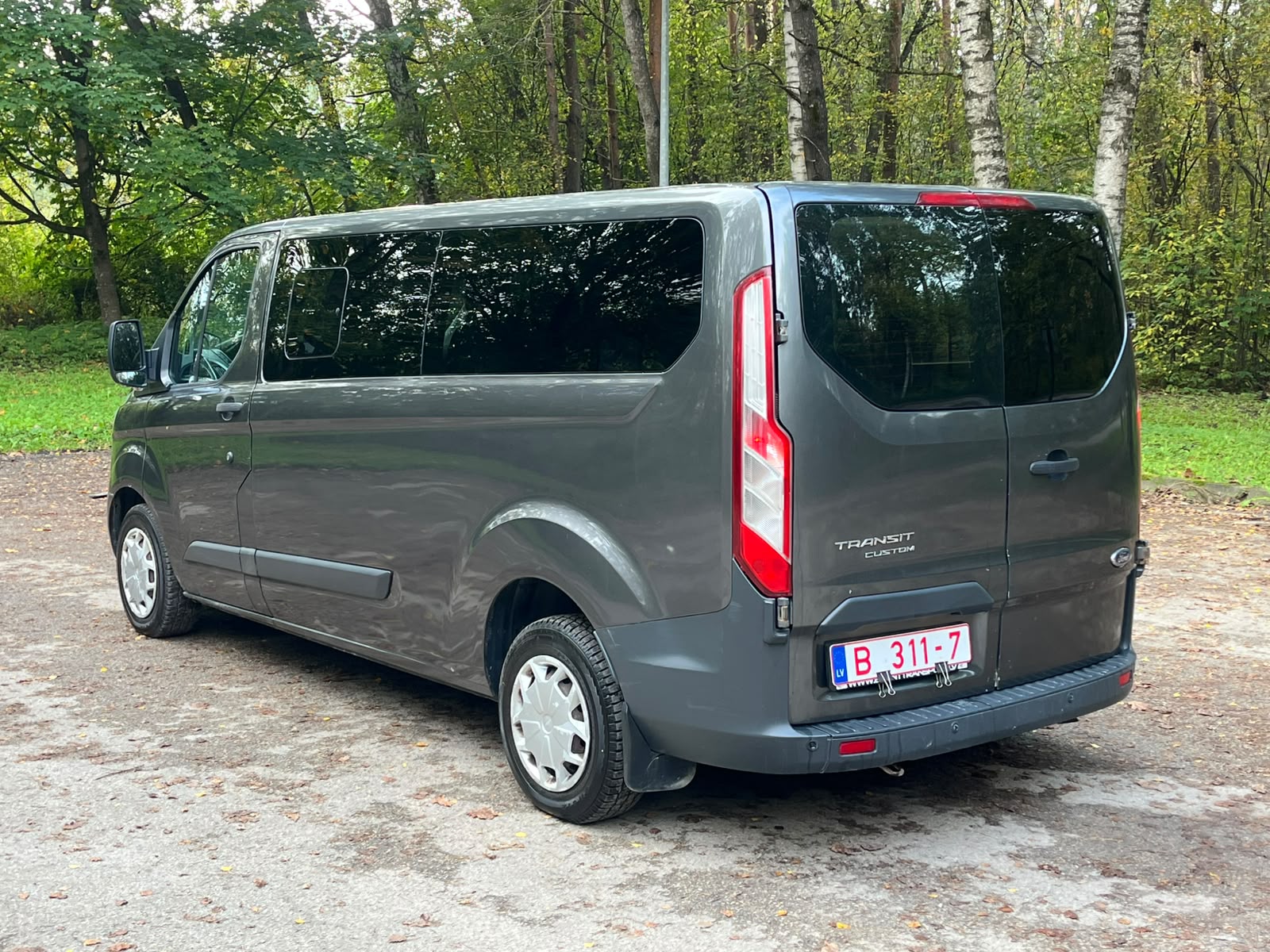 FORD TRANSIT CUSTOM 9-VIETAS
