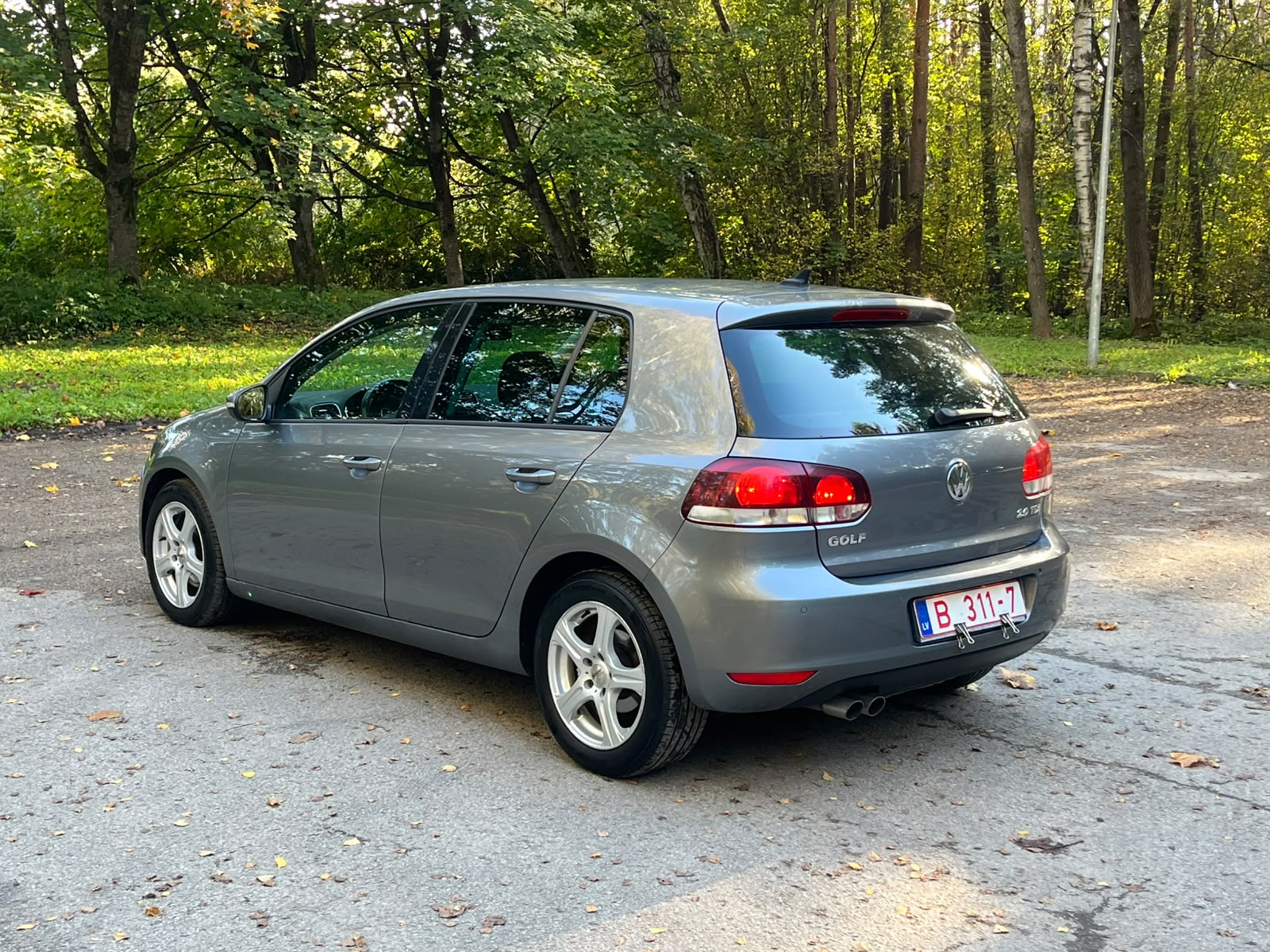 VW GOLF