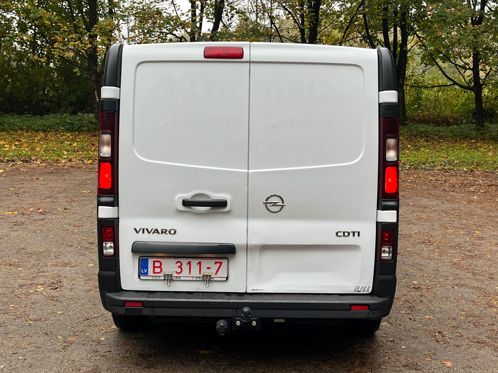 Opel Vivaro-B 3-vietas kravas buss