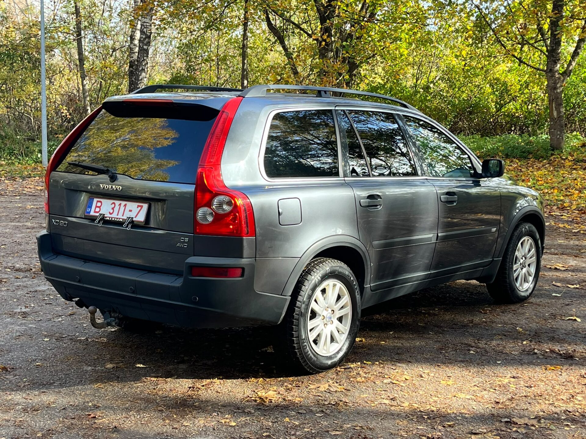 VOLVO XC90 7-VIETAS