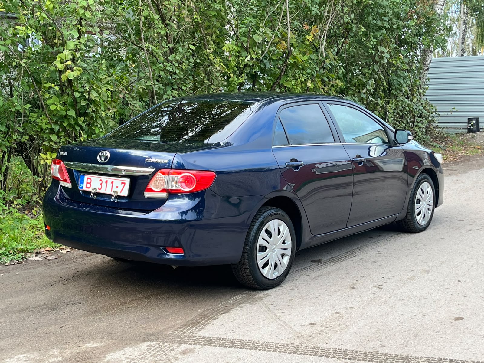 TOYOTA COROLLA