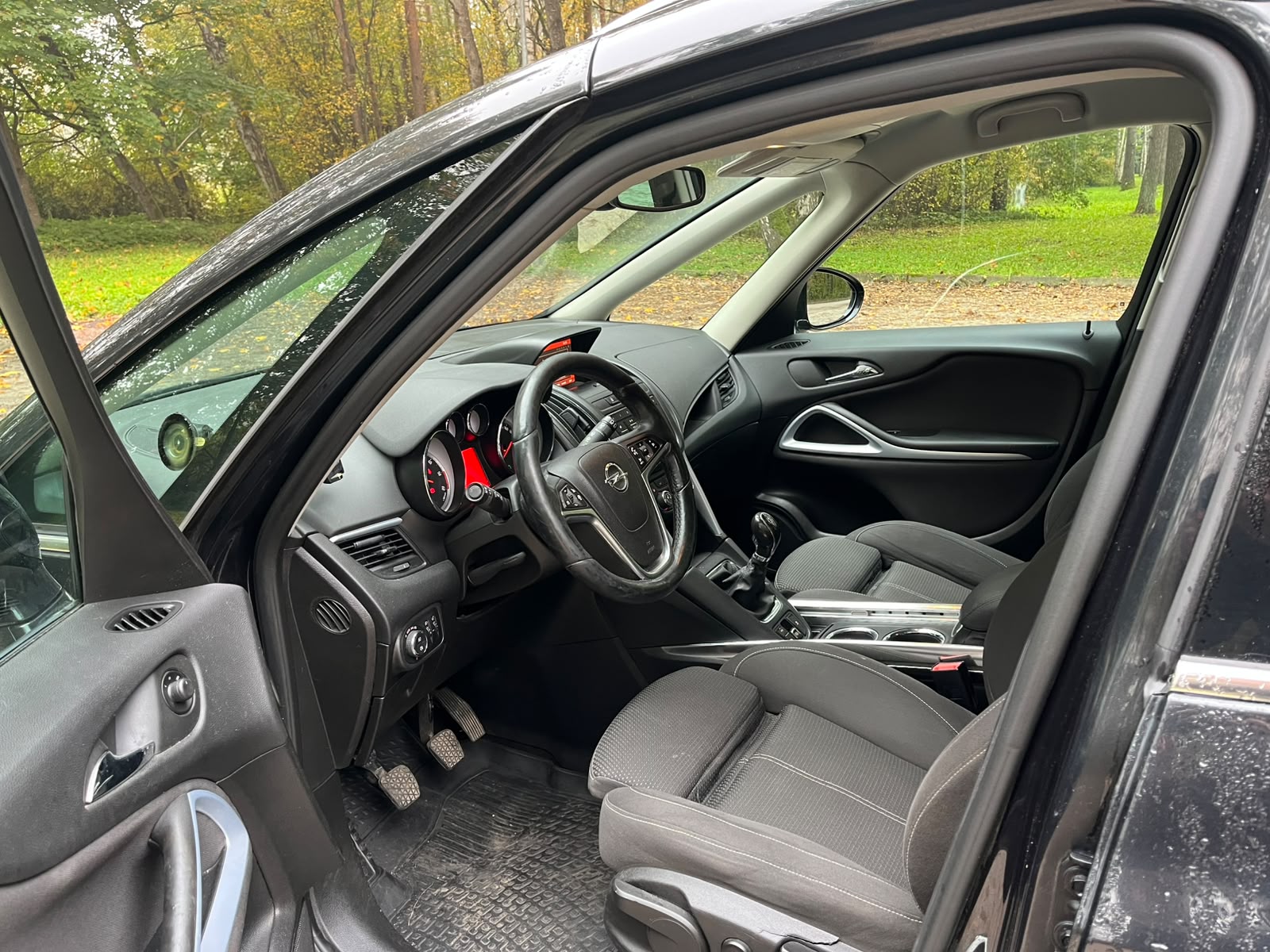 OPEL ZAFIRA TOURER