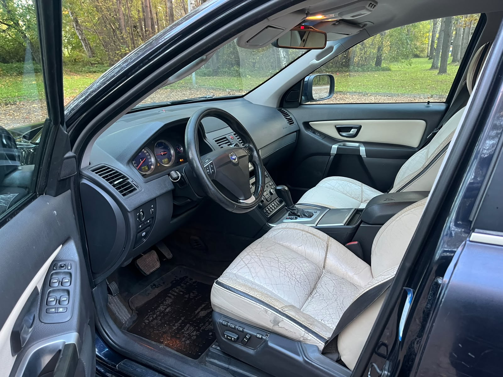 VOLVO XC90 AWD
